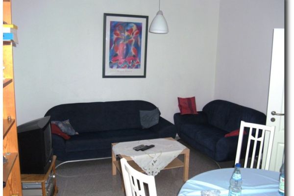 wohnzimmer-evafe188d17-cc98-7307-ff5f-74109c2cd072135E2F44-539F-0011-A1A0-22E54EC6593E.jpg